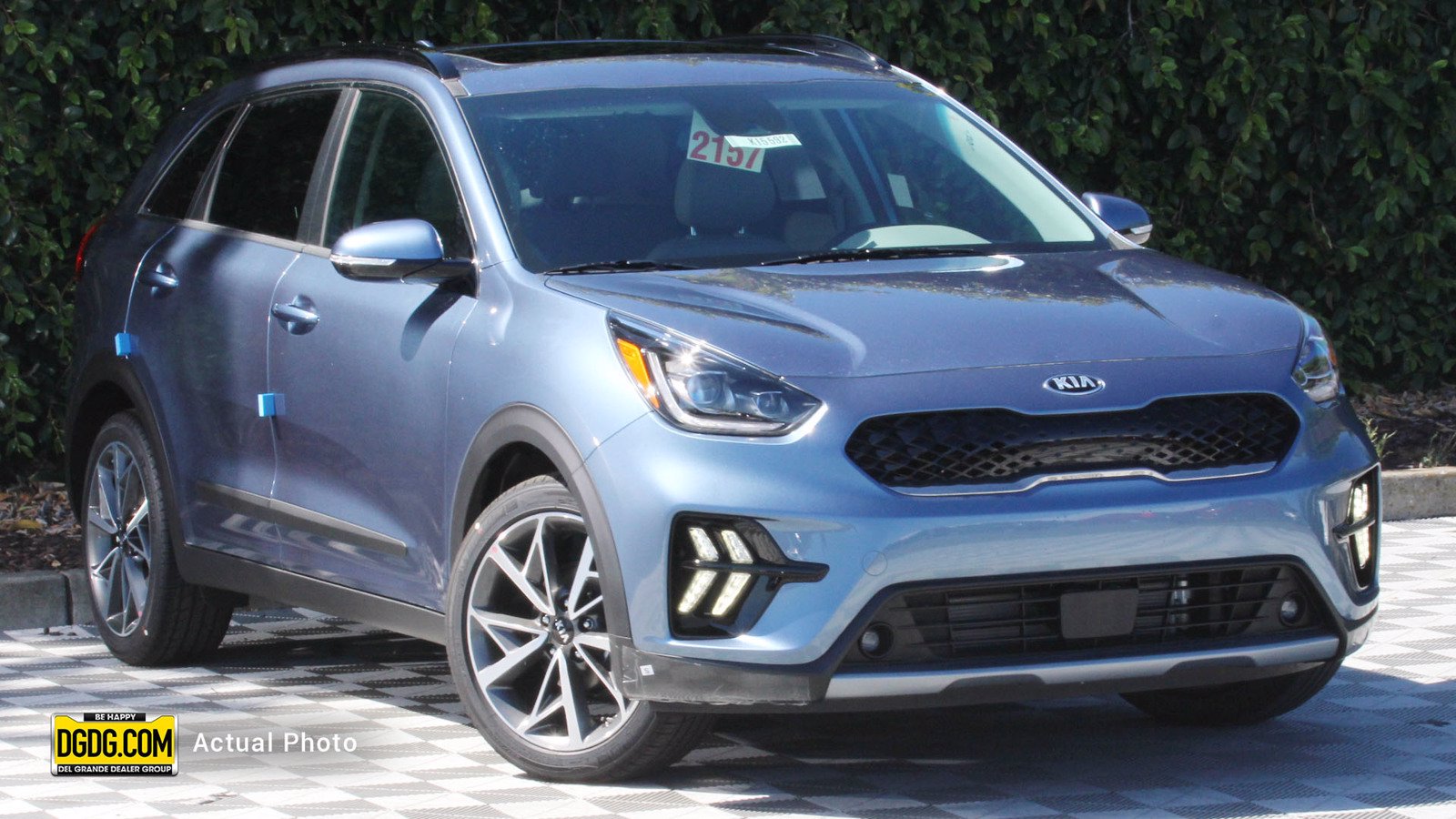 new 2020 kia niro touring sport utility in san jose k15592 capitol kia 2020 kia niro touring with navigation